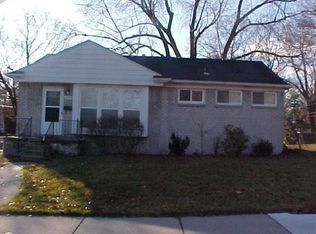 10401 Oak Park Blvd, Oak Park, MI 48237