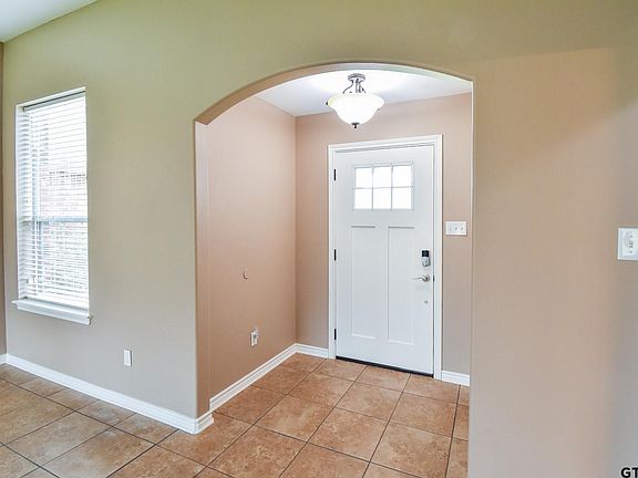 2nd image of 11268 Twin Spires Dr