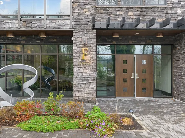 21 D Ave #5, Lake Oswego, OR 97034