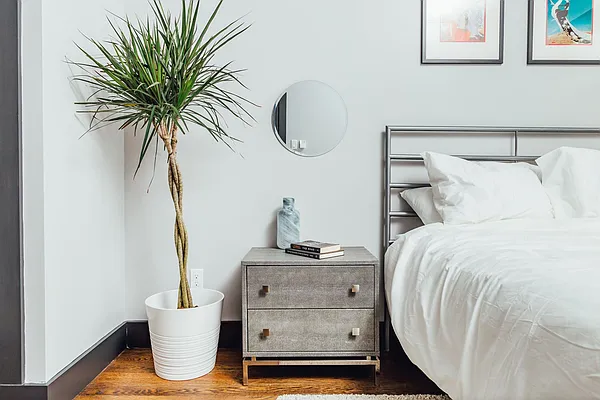 Rented by Nooklyn NYC LLC | media 22