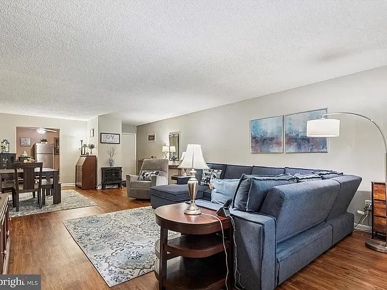 400 Glendale Rd #B-13 — Photo 8
