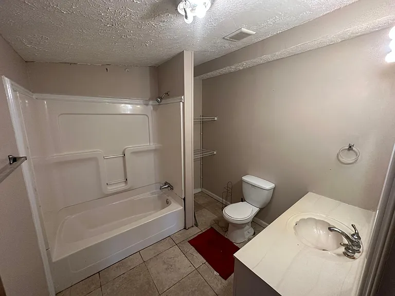 108 Reid St — Photo 8