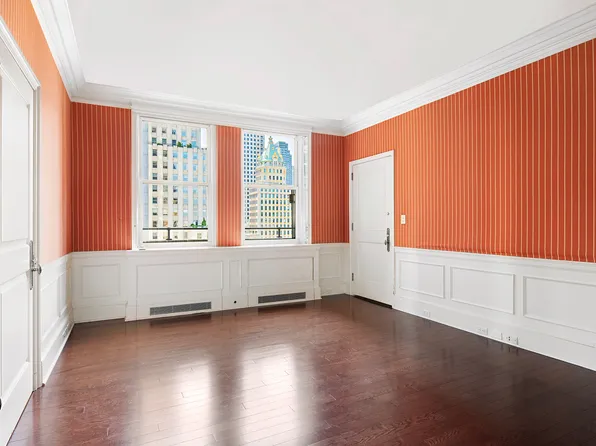 781 5th Avenue image 8 of 15