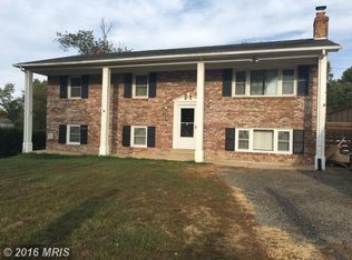 5220 Wolfe Dr, Hughesville, MD
