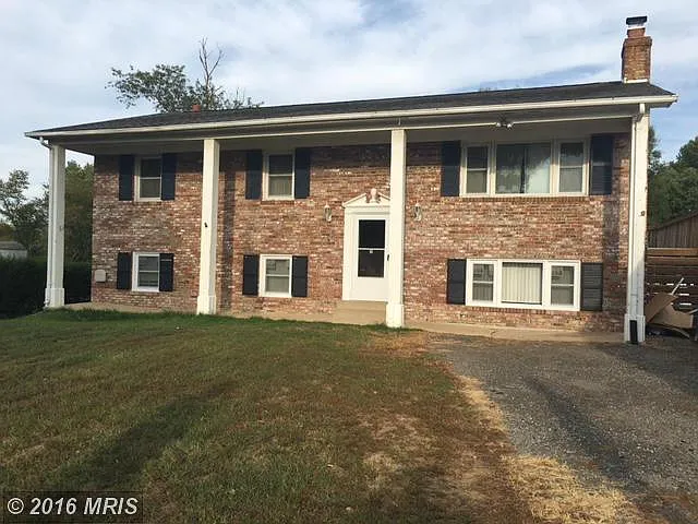 5220 Wolfe Dr photo 1