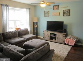 615 Hunters Run, Perkasie, PA 18944