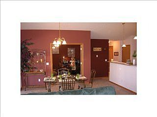 4th image of 252 Lily Ln