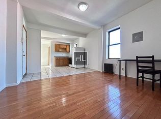 634 4th Ave APT 2R, Brooklyn, NY 11232