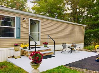 322 Old Kingston Rd, New Paltz, NY 12561