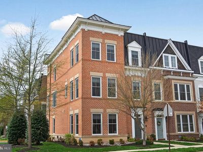 151 Center St S Unit 1, Vienna, VA, 22180