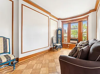 Rented by APT212 INC