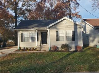 1427 Forest Dr, Louisville, KY