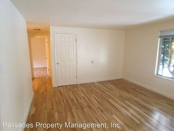 5th image of 715 SE 29th Ave #3696089