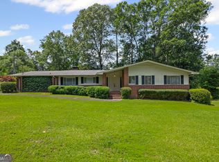 24 Brookside Dr, Newnan, GA 30263