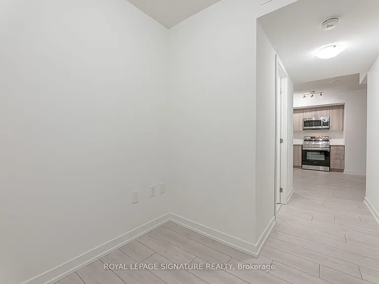 556 Marlee Ave #331 — Photo 18