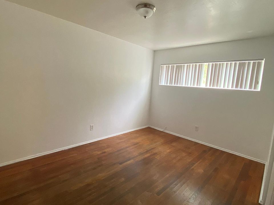 1st image of 5036 Guava Ave #5036