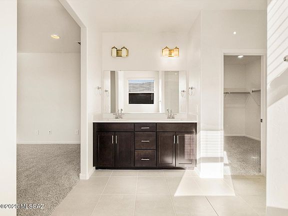 3rd image of 256 N Sunny Cove Pl