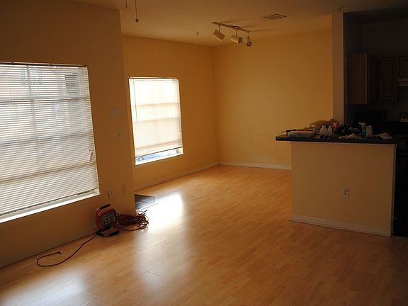 2nd image of 6009 Westgate Dr APT 2322
