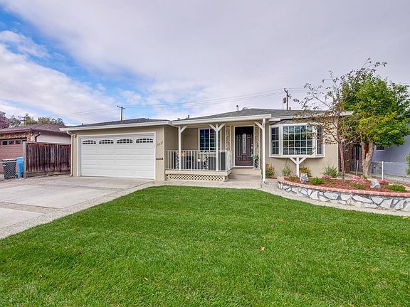 2nd image of 3227 San Juan Ave