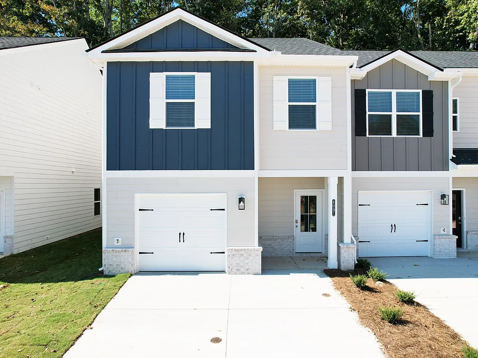 4091 Belcourt Dr NE