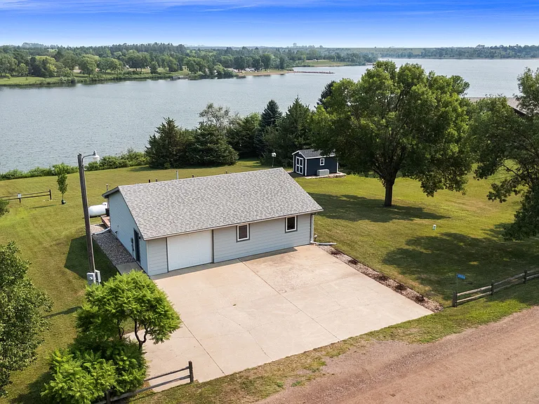 45126 Quail Dr — Photo 73