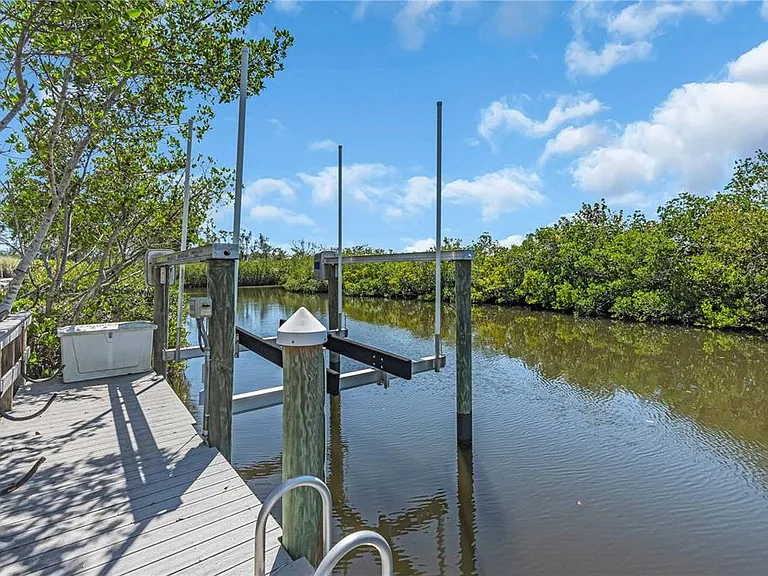 18091 Wooden Skiff Ct — Photo 41