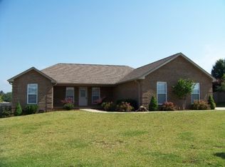295 Wingate Dr S, Lenoir City, TN 37771