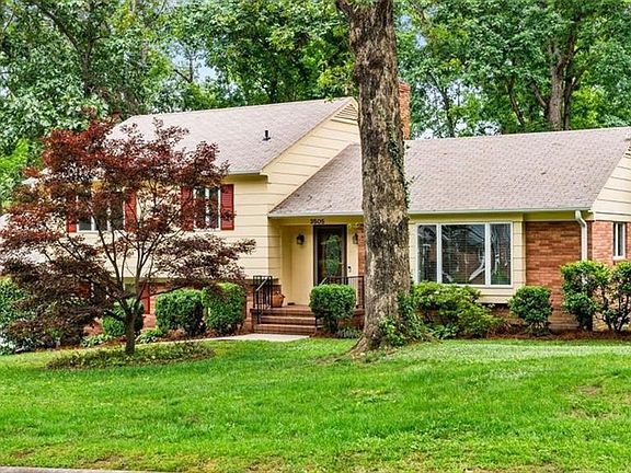 2nd image of 3505 Fox Pl