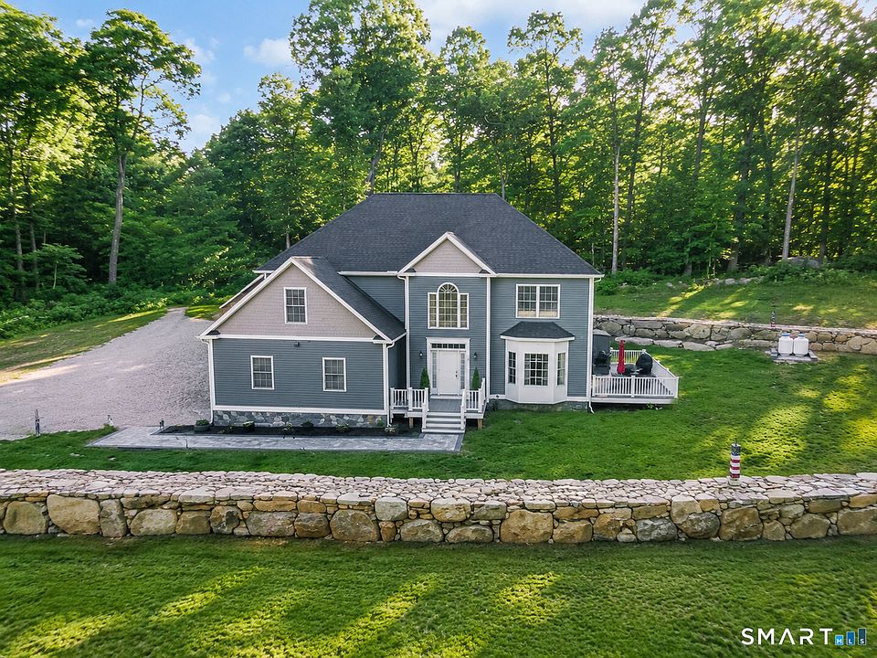 1st image of 16 Glen Grove Road