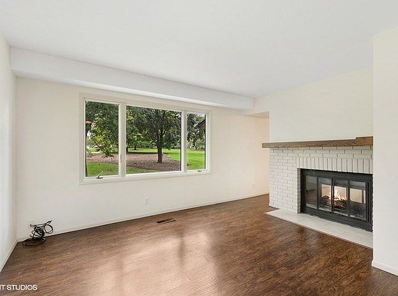 Wonderful large window for natural light!