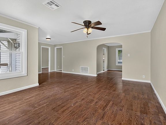 3rd image of 108 E 20th St