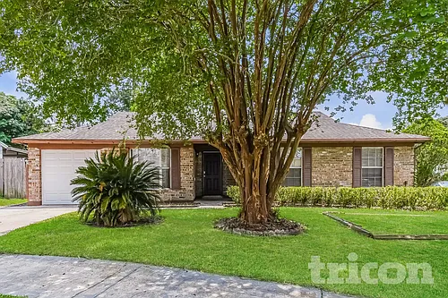 8252 Yolanda Ct Photo 1
