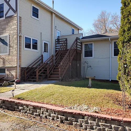 1410 W Wauconda Rd Photo 1