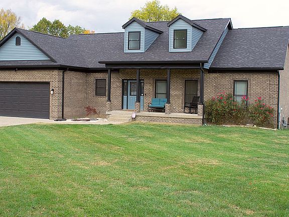 3rd image of 235 Columbia Ln