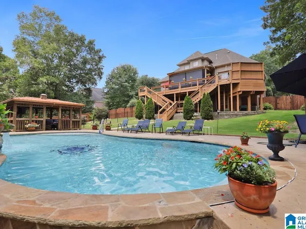 116 Cliff Rd, Sterrett, AL 35147