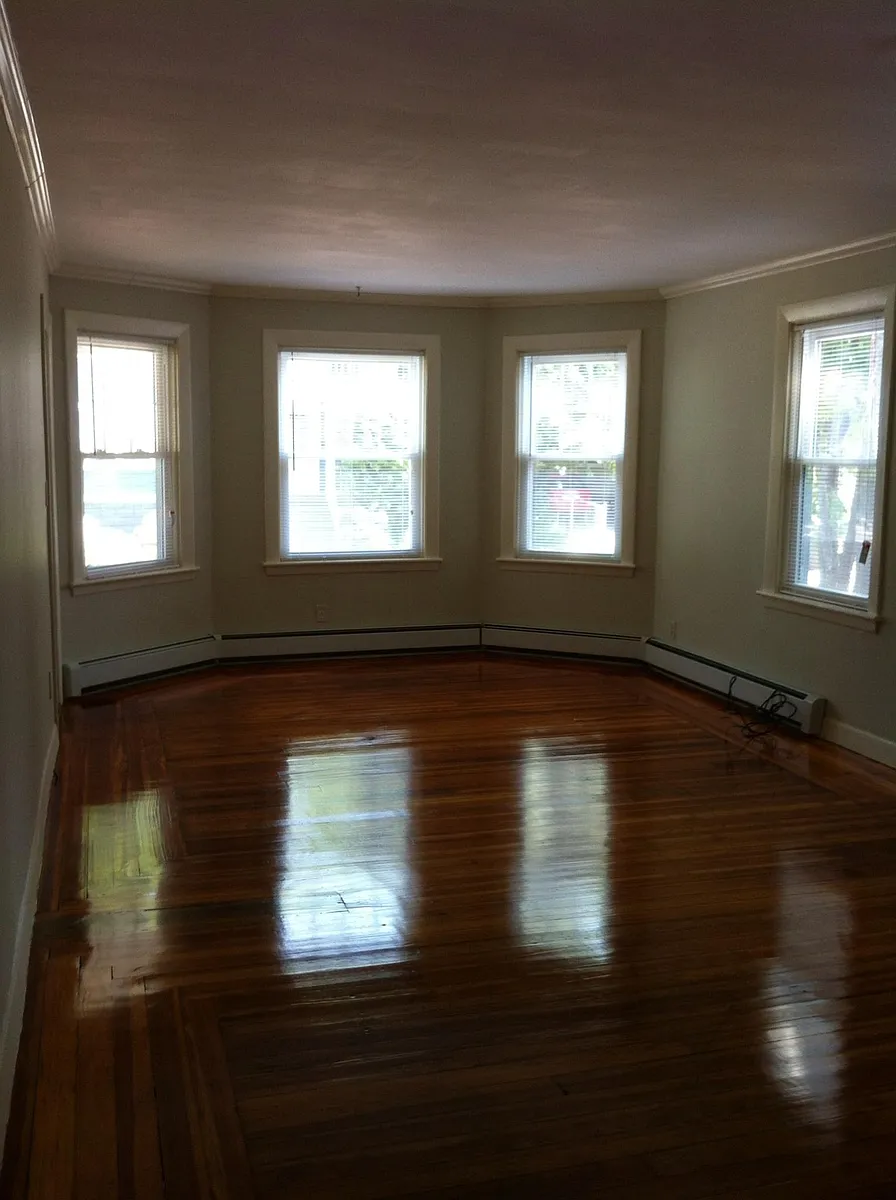 Building Photo - 159 4th St