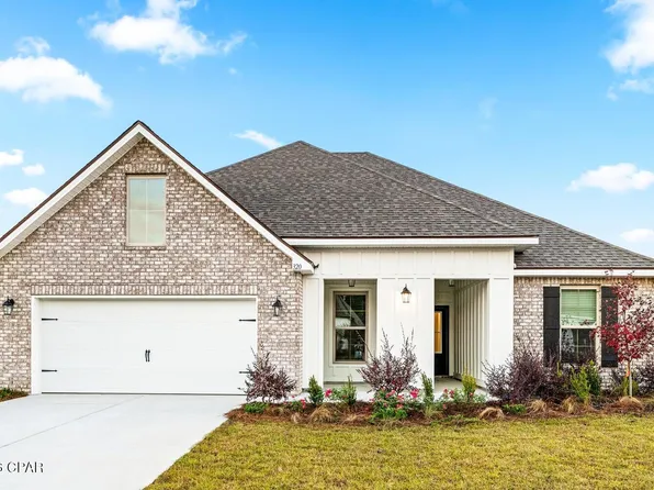 320 Constellation Ave, Freeport, FL 32439