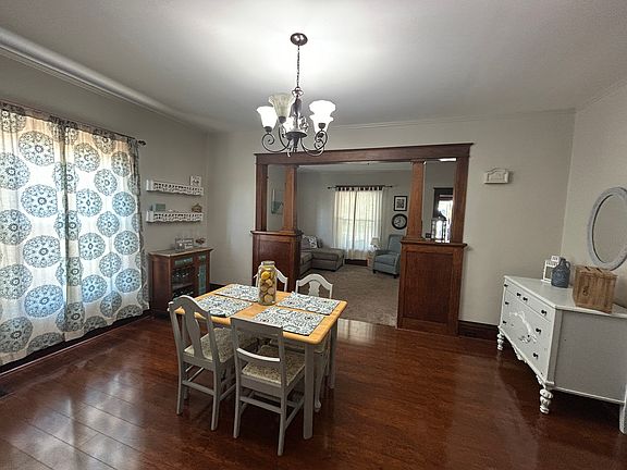 2nd image of 1514 Pennoyer Ave #1
