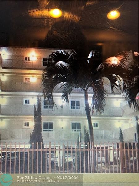1st image of 134 SW 7th Ave APT 405