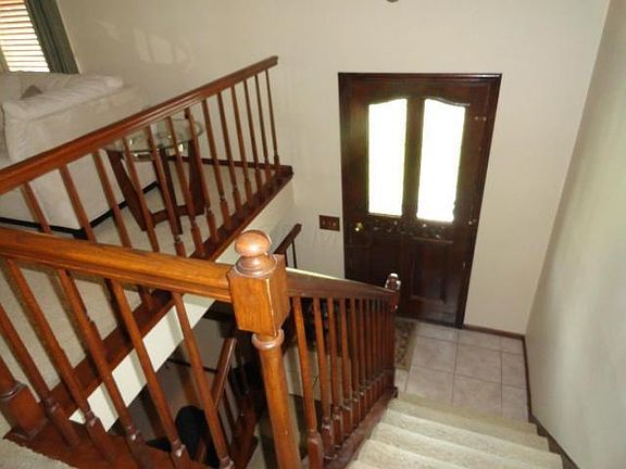 2nd image of 5055 Avalon Ave