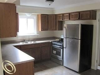 3rd image of 14212 Nola St
