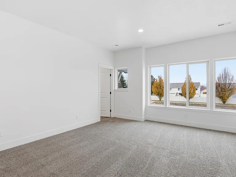 669 N Creative Way — Photo 9
