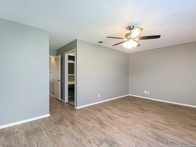 7414 Elderberry St — Photo 16