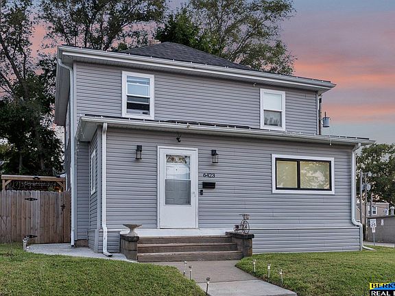 3rd image of 6423 Maple St