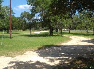 1120 County Road 785, Natalia, TX 78059