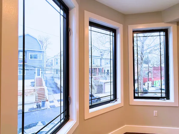 126 Randolph Avenue image 12 of 13