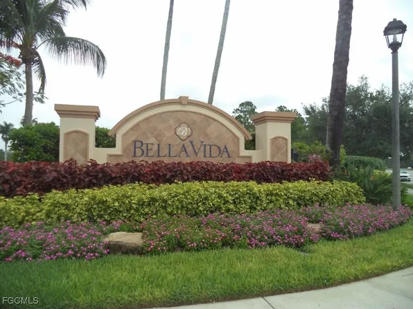 2447 Laurentina Ln, Cape Coral, FL 33909