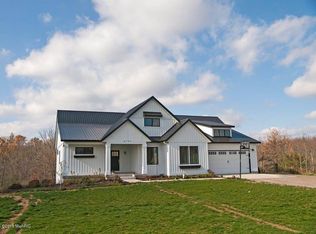 6191 Nugent Ave NE, Rockford, MI 49341