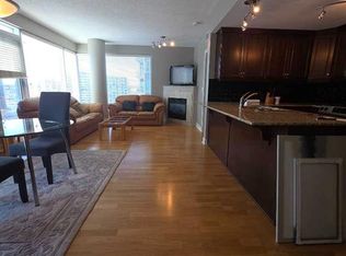 910 S 5th Ave SW #2208, Calgary, AB T2P0C3
