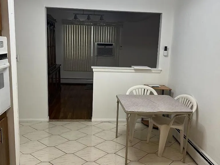1024 Fanny St — Photo 4